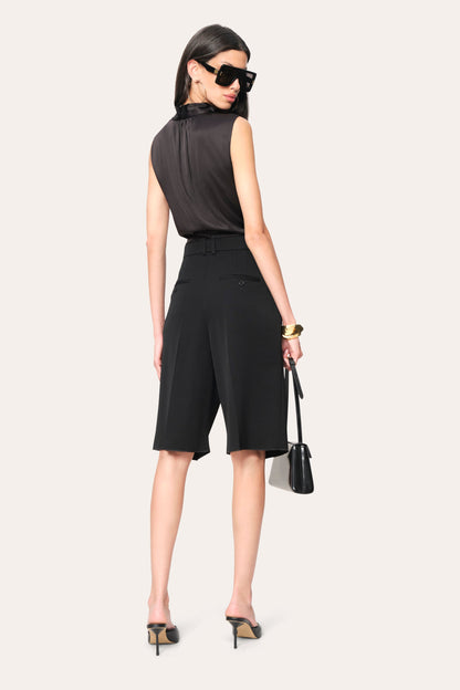 Sleeveless Silk Satin Contour Shirt