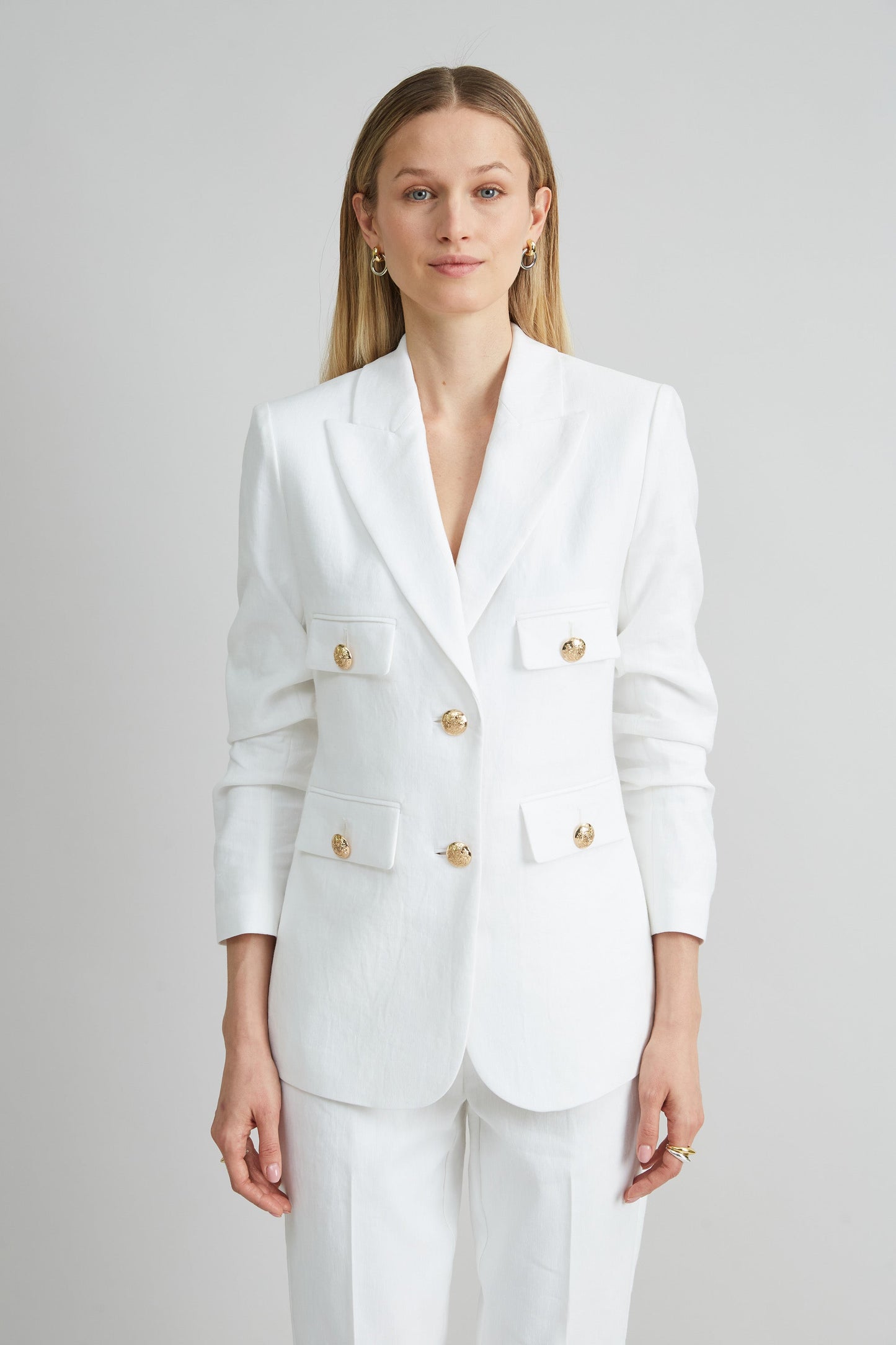 Linen Crest Button Blazer