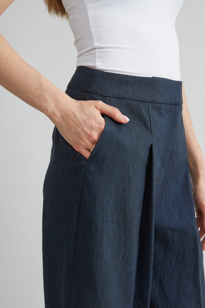 Pleated Linen Pant