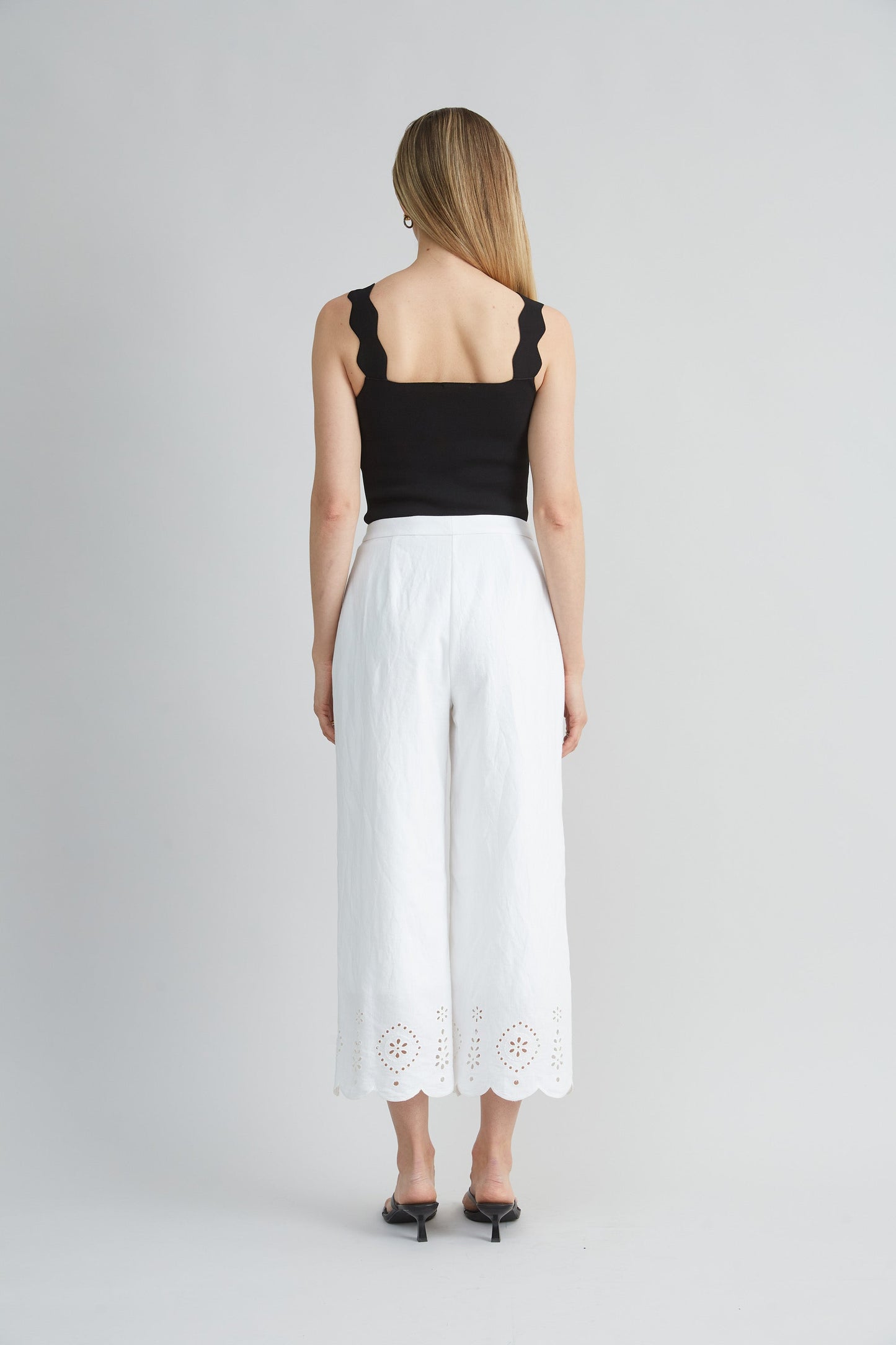 Linen Scallop Hem Pant