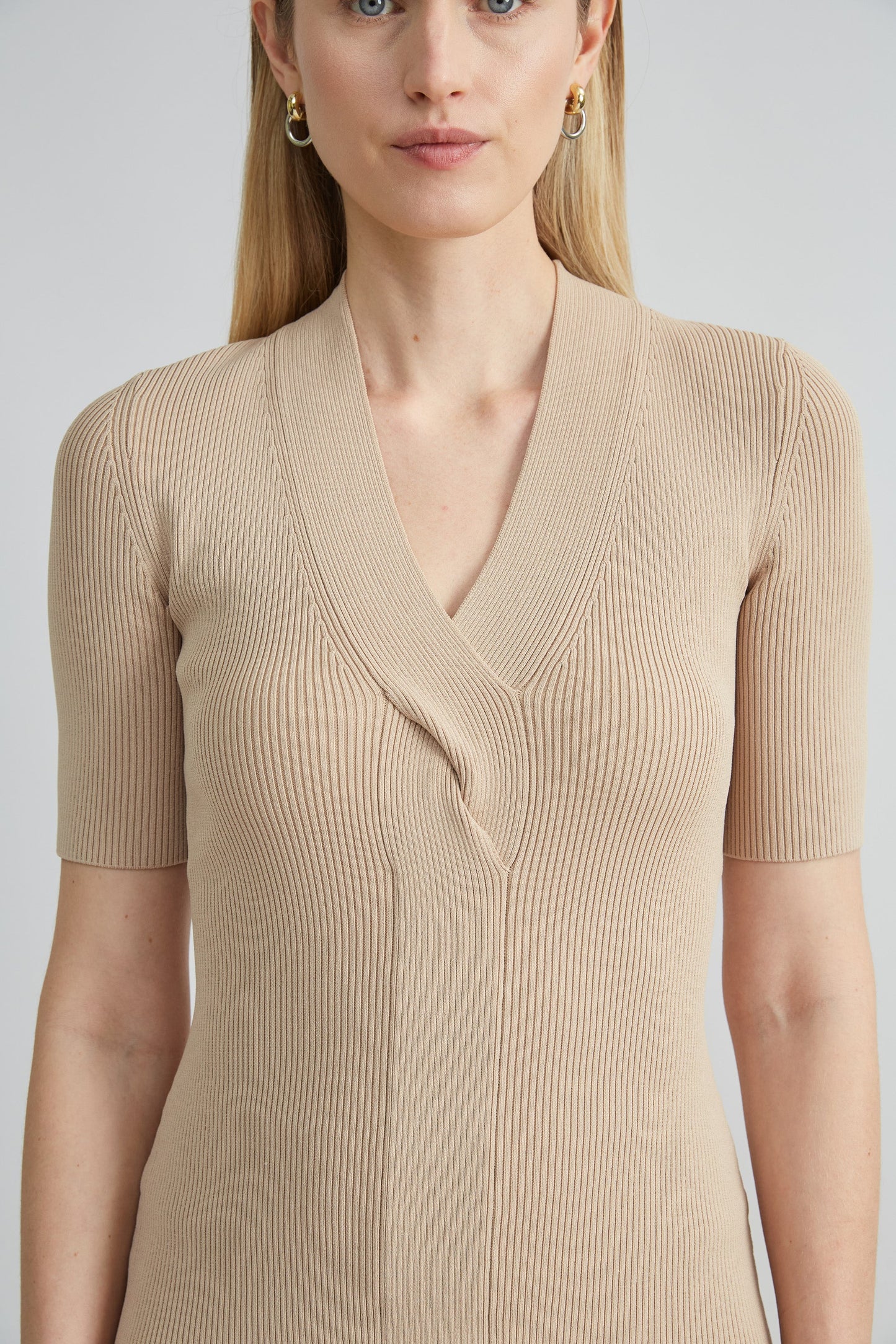 Short Sleeve Cable Twist Sweater