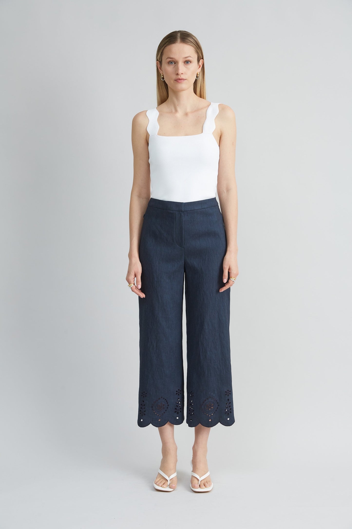 Linen Scallop Hem Pant