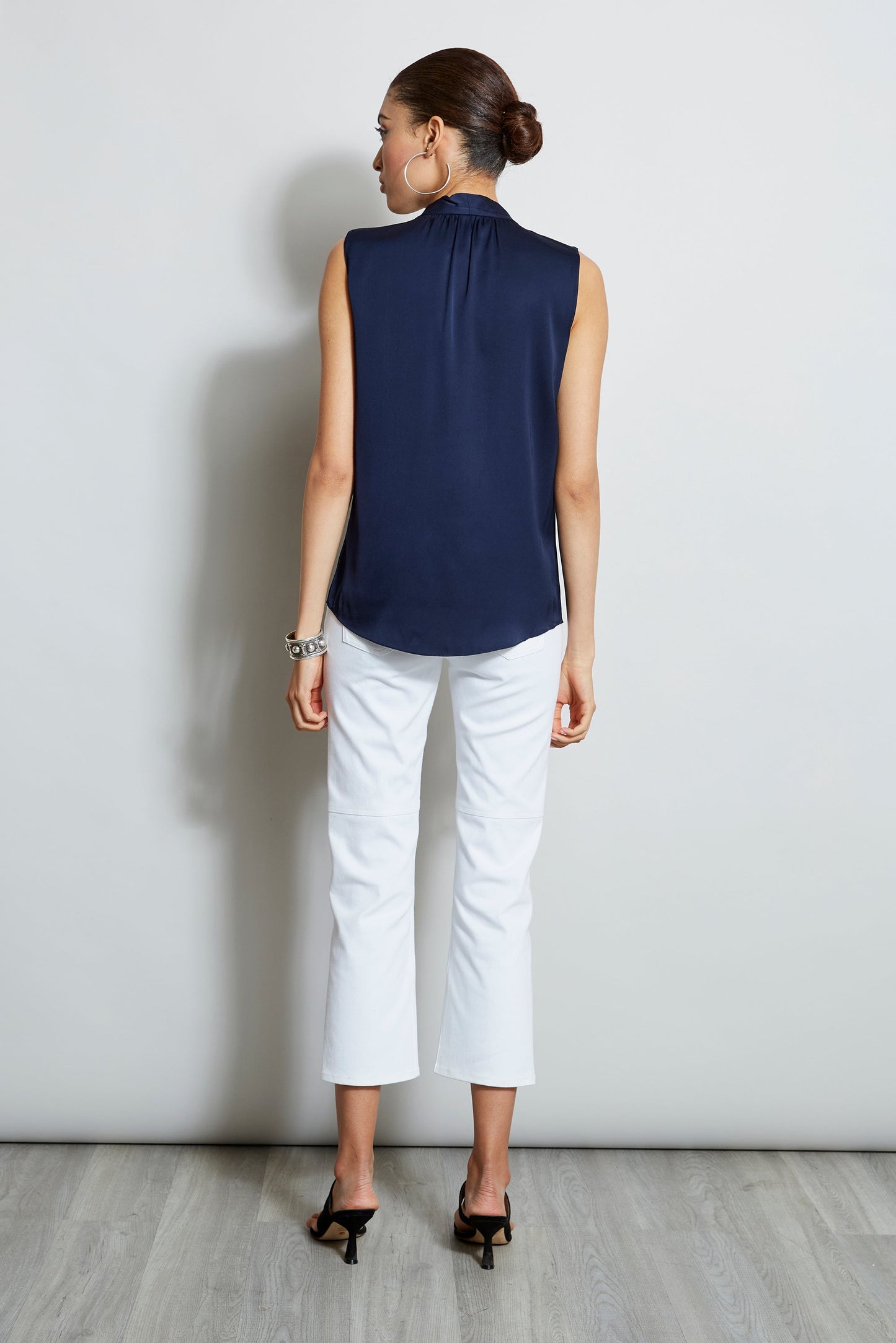 Judith Shirt