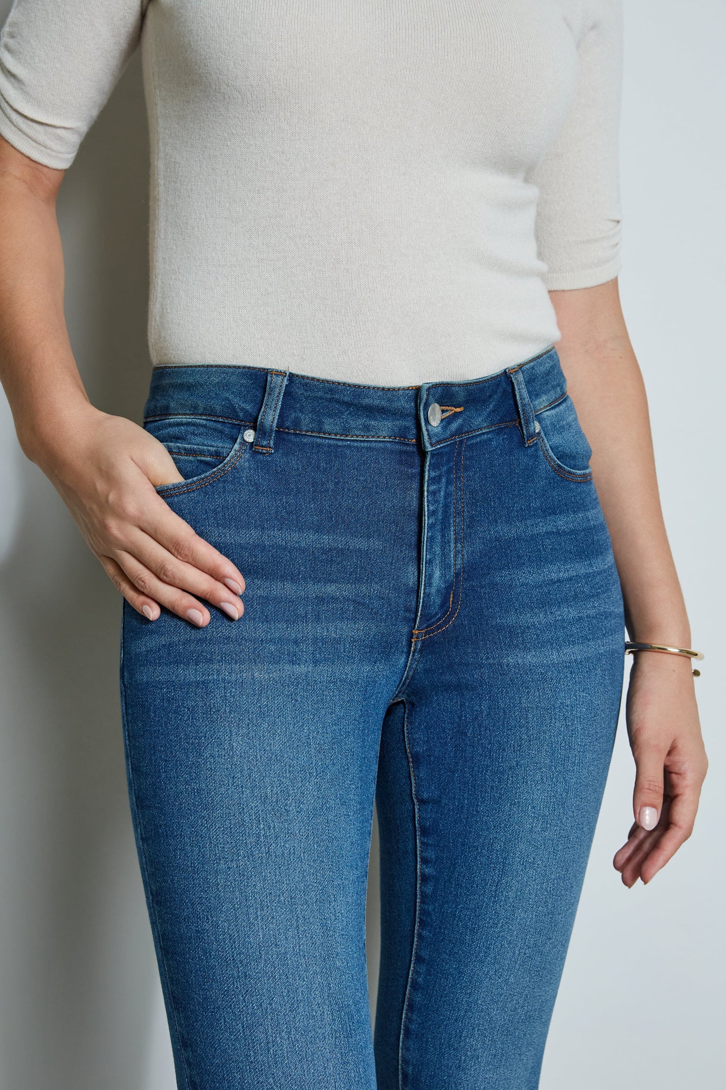 Tahari 28 Skinny Denim Jeans