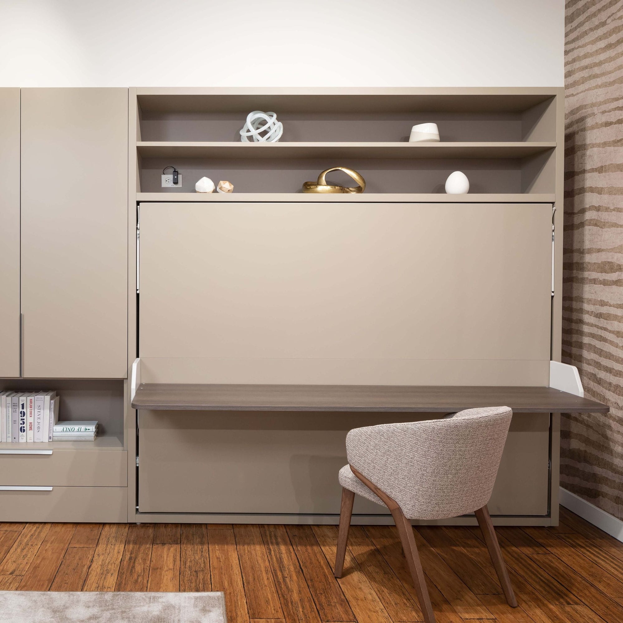 Circe Desk