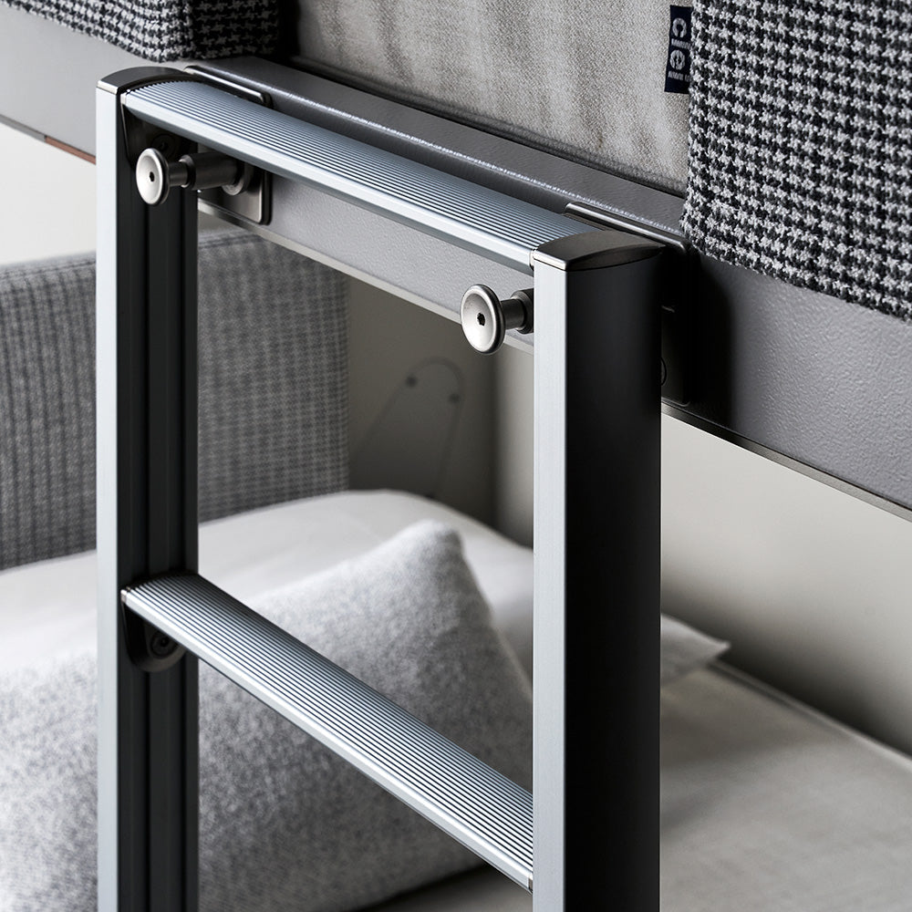 Kali Duo Desk