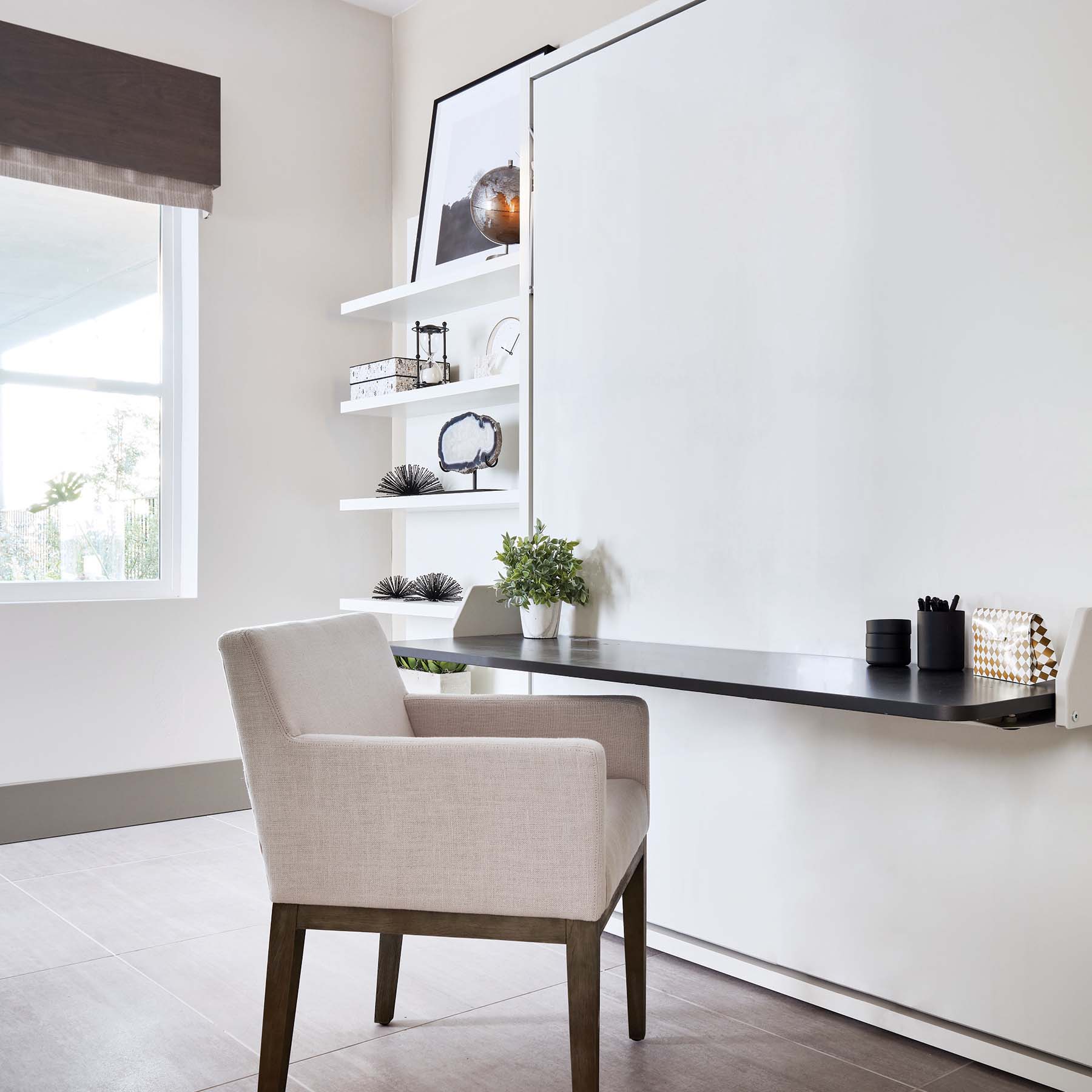 Penelope Desk
